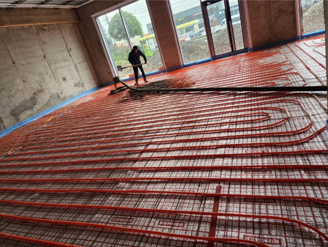 Стяжка с оборудованием